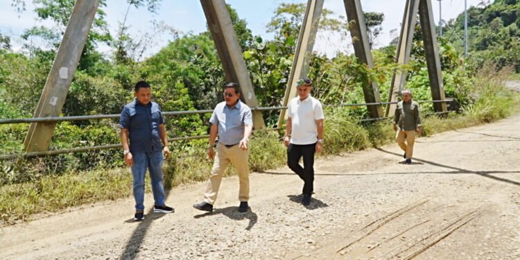 Tinjau Langsung Perbatasan, Pemprov Kaltara Soroti Infrastruktur Apau Kayan