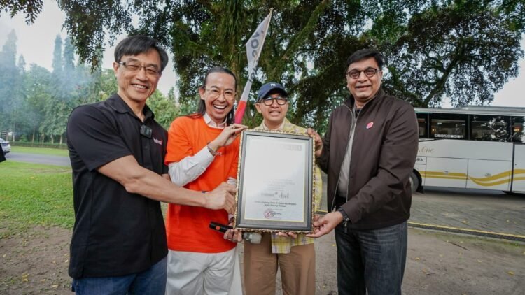 Indosat Buktikan Jaringan Andal, Livestream Mudik 11 Jam Dave Hendrik–Iwet Ramadhan Pecahkan Rekor MURI