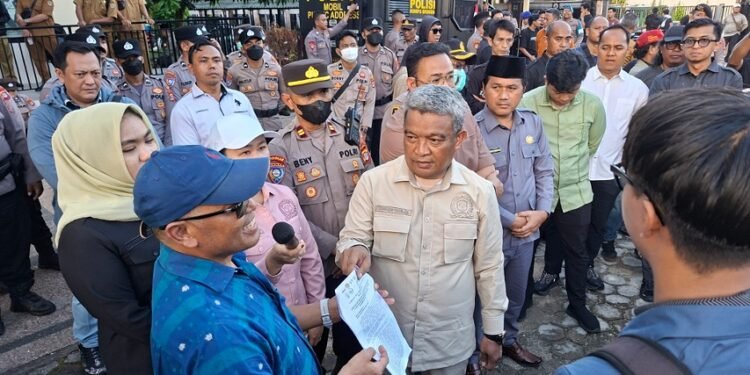 Ketua DPRD Tarakan Pastikan Aspirasi Mahasiswa Disampaikan ke Provinsi