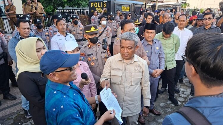 Ketua DPRD Tarakan Pastikan Aspirasi Mahasiswa Disampaikan ke Provinsi
