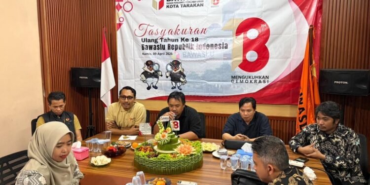 Tasyukuran HUT ke-18 Bawaslu RI, Bawaslu Tarakan Teguhkan Komitmen Mengukuhkan Demokrasi