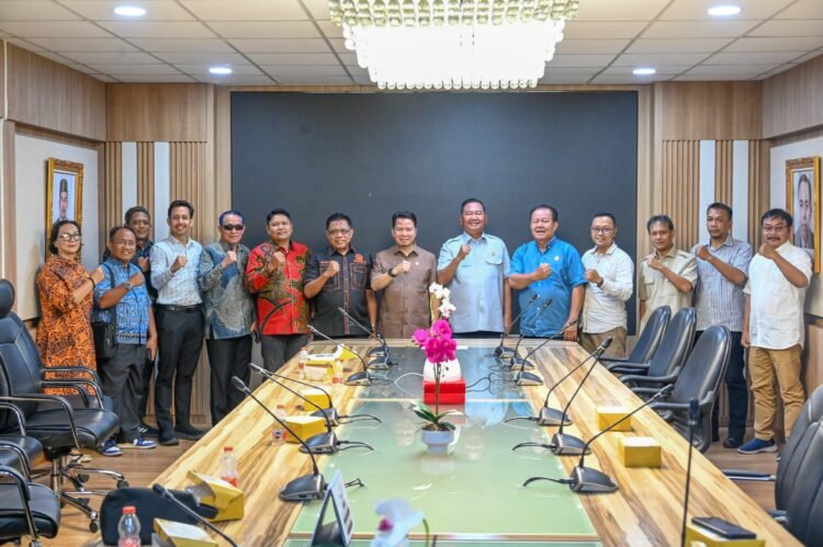 Genjot Ranperda UMKM, DPRD Kaltara Lakukan Studi Komparasi ke Kaltim