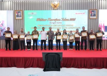 Sekjen ATR/BPN Beri Penghargaan Satker Kearsipan Terbaik untuk Dorong Kinerja