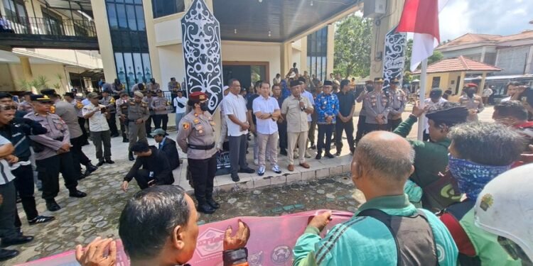 Terima Massa Ojol, Ketua DPRD Tarakan Siap Kawal Perpres Potongan 8% 