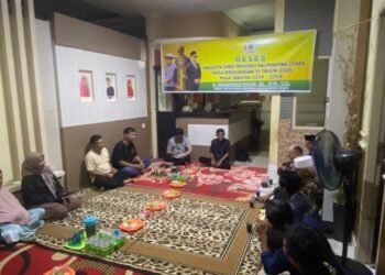 Serap Aspirasi di Sabanar Lama, Muhammad Nasir Perjuangkan Lampu Jalan hingga Kebutuhan Nelayan