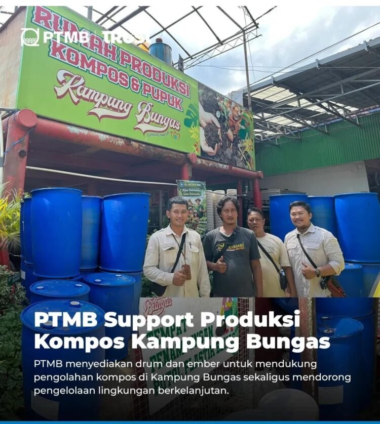Dukung Pengolahan Kompos, PTMB Salurkan Drum dan Ember ke Kampung Bungas
