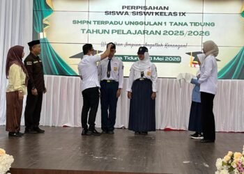 Perpisahan SMPN Terpadu Unggulan I Tana Tidung, Bupati Ibrahim Ali Beri Motivasi Siswa