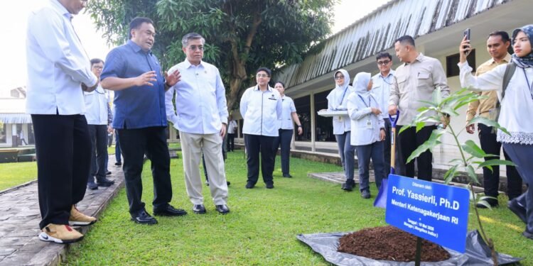 Menaker Tekankan Pekerja agar Perkuat Inovasi di Tengah Perubahan Global