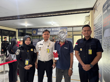 Imigrasi Tarakan Deportasi WN Malaysia Pengidap Kanker Darah Stadium 4