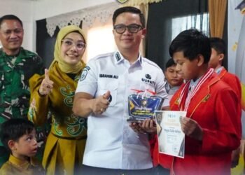 Pelepasan Siswa SDN Terpadu Unggulan 2 Tana Tidung, Bupati Tekankan Pentingnya Pendidikan Berkelanjutan
