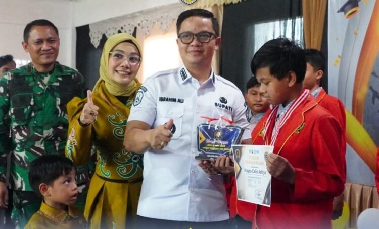 Pelepasan Siswa SDN Terpadu Unggulan 2 Tana Tidung, Bupati Tekankan Pentingnya Pendidikan Berkelanjutan