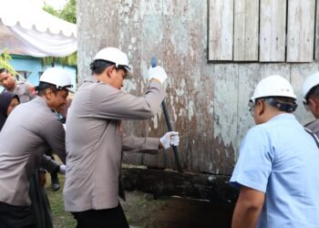 Polda Kaltara Bedah Rumah Warga dalam Rangka Hari Bhayangkara ke-80, Wujud Kepedulian Polri kepada Masyarakat