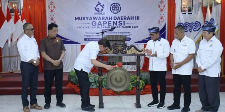 Wagub Buka Musda III Gapensi, Tekankan Peran Strategis Infrastruktur dan Tenaga Kerja Lokal