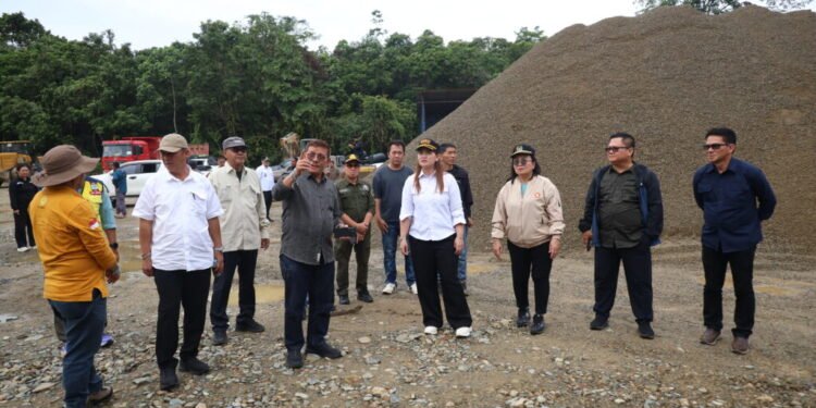 Wagub Dorong Percepatan Perbaikan Jalan Perbatasan
