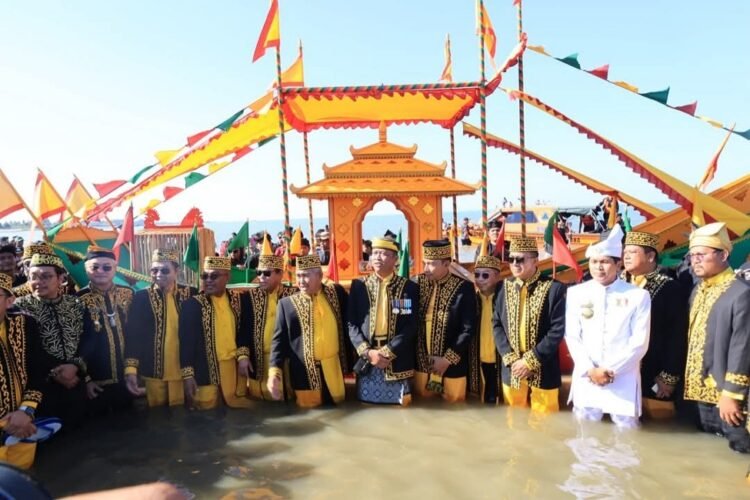 Larung Padaw Tujuh Dulung 2026, Simbol Keteguhan Akar Budaya Tidung di Era Modern