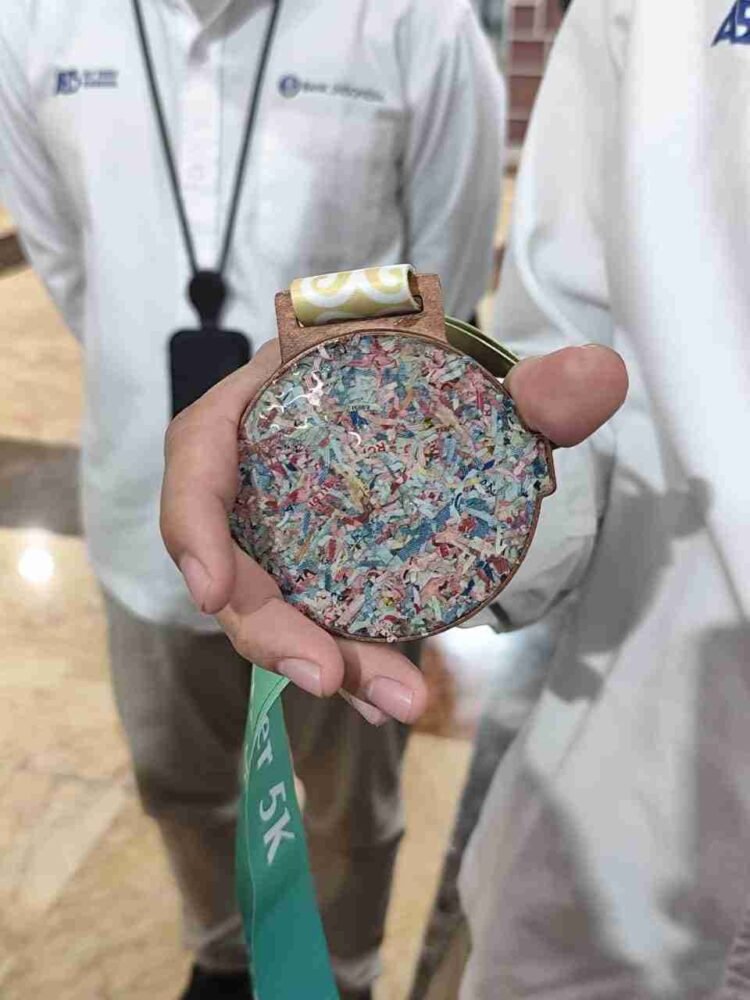 3.500 Peserta Siap Berlari, Medali Unik Fenturun 2026 dari Daur Ulang Uang Kertas Tak Layak Edar