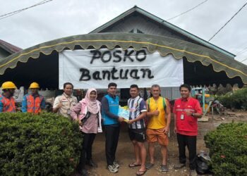 Solidaritas Insan PLN untuk Pulau Sapi, YBM PLN Salurkan Bantuan bagi Korban Kebakaran