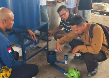 Teknologi Tepat Guna Diperkenalkan, Dosen UBT Dampingi KSM Pelita Tingkatkan Pengolahan Sampah