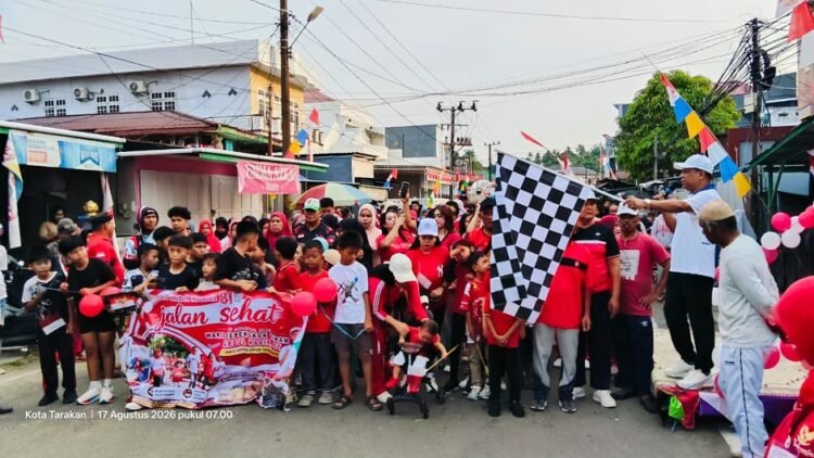 Meriahkan HUT ke-81 RI, Abdul Kadir Gelar Jalan Santai dan Bagikan Sembako di Sebengkok
