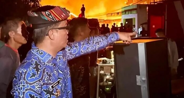 Bupati Tana Tidung Sampaikan Duka Cita Atas Kebakaran di Tideng Pale, Ajak Warga Saling Bantu