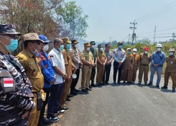 Cegah Bahaya Kebakaran Batubara, Wali Kota Tarakan Tutup Sementara Jalan Pantai Amal