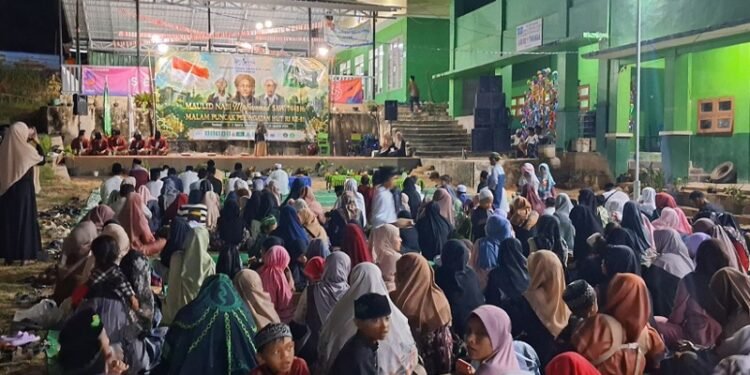 Meriah! PCNU Kota Tarakan Gelar Peringatan Maulid Nabi dan Malam Puncak HUT ke-81 RI Bersama Santri dan Orang Tua Murid