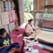 Dari Rumah Kayu Sederhana Menuju Sampul Wastra BI, Asa Tenun D’Utan Merawat Budaya dan Dapur Harian