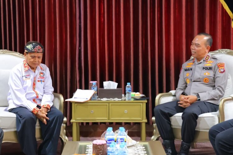 Kapolda Kaltara Terima Kunjungan Silaturahmi Dari Komunitas Etnis Indonesia Bersatu