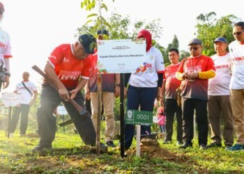 Peringati HUT ke-81 RI, Otorita IKN Tanam 1.708 Pohon dan Ukir Rekor MURI di Nusantara