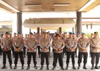 Perkuat Penanganan Karhutla di Kalbar, 190 Personel Pasukan Brimob II Diberangkatkan Melalui Bandara SAMS Sepinggan
