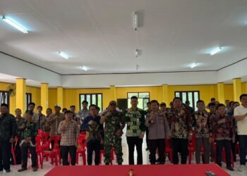 Bahas Karhutla Hingga Batas Desa, Polsek Sekatak Hadiri Rakor Forkopimcam di BPU H. Ahmad Safri