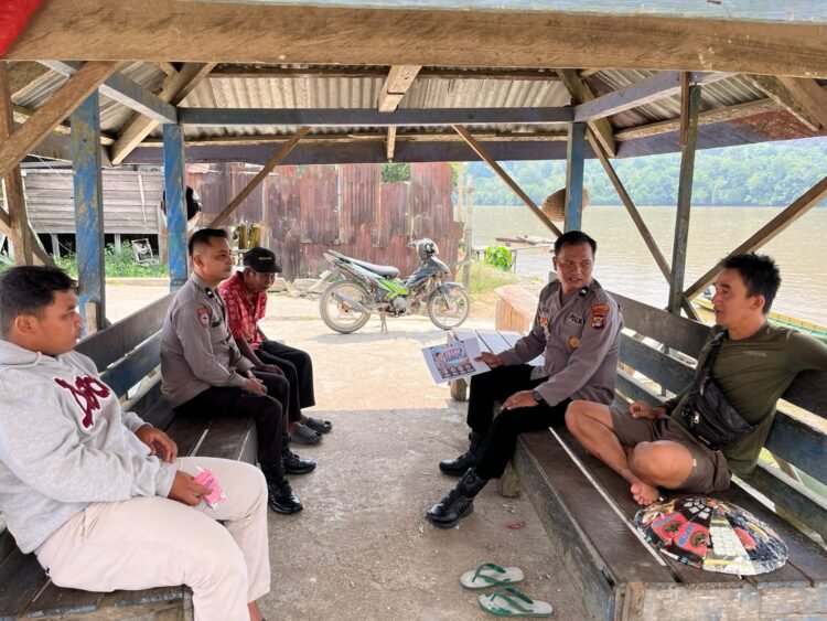Tingkatkan Kewaspadaan Masyarakat, Sat Binmas Polresta Bulungan Gelar Sambang dan Sosialisasi Kemasyarakatan