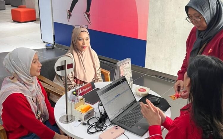 Sepenuh Hati, Memahami: Telkomsel Memaknai Hari Pelanggan Nasional 2026 Bersama Pelanggan di Kalimantan