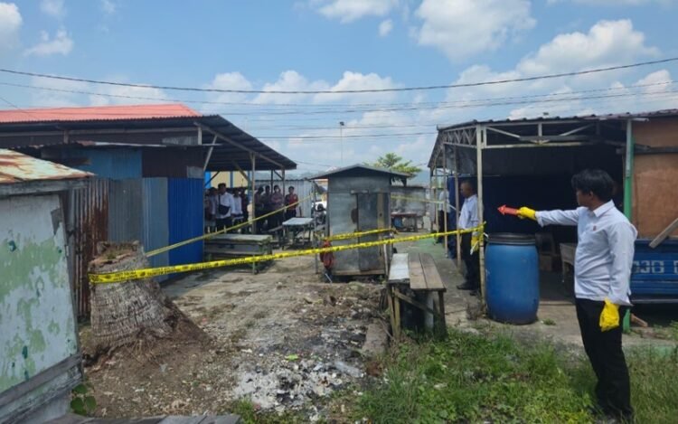 Warga Pujasera Jalan Jenderal Sudirman Dihebohkan Penemuan Jenazah Pria di Dalam Gerobak Dagangan