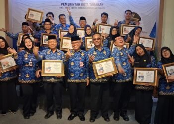Apresiasi Pengabdian ASN, KORPRI Tarakan Serahkan Piagam untuk 20 Pegawai Purnabakti 