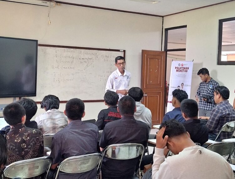 Tingkatkan Skill Analisis Data, Jurusan Teknik Elektro UBT Gelar Pelatihan Minitab