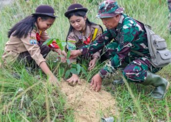 Kodim Tarakan Hijaukan Juata Permai, Warga dan Pelajar Ikut Menanam