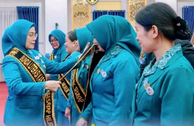 Vamelia Ibrahim Perkuat Gerakan Keluarga, Pengurus TP PKK hingga Bunda PAUD Kecamatan Dilantik