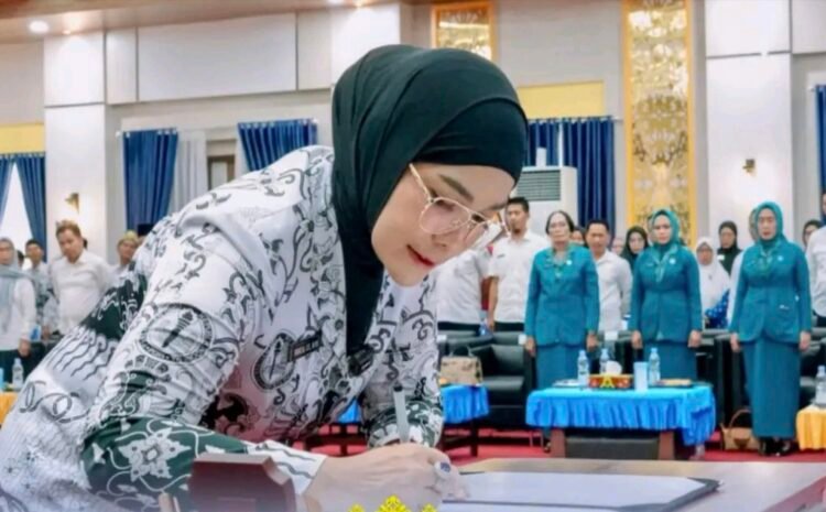 Vamelia Ibrahim Perkuat Gerakan Keluarga, Pengurus TP PKK hingga Bunda PAUD Kecamatan Dilantik