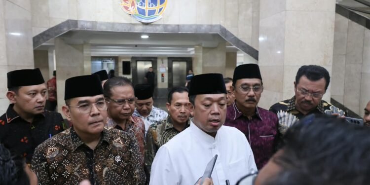 Bupati Ibrahim Ali Resmikan Pasar Takau, Dorong Ekonomi Masyarakat Desa Seludau