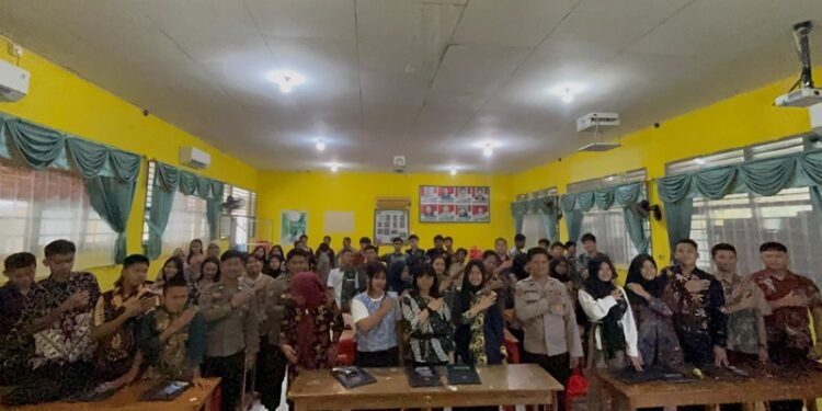 Polresta Bulungan Sosialisasi Penerimaan Murid Baru SMA Kemala Taruna Bhayangkara di SMPN 1 Tanjung Selor