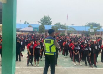 Jelang Operasi Patuh Kayan 2026, Sat Lantas Polresta Bulungan Sosialisasi Tertib Berlalu Lintas di SMKN 1 Tanjung Selor
