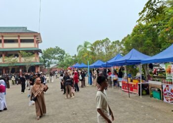 Dongkrak Ekonomi Warga, SMPN 3 Tarakan Padukan Bazar dan Talenta Show