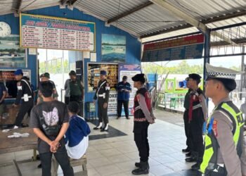 Tingkatkan Sinergitas TNI-Polri, Sat Lantas Polresta Bulungan Gelar Patroli Gabungan di Tanjung Selor