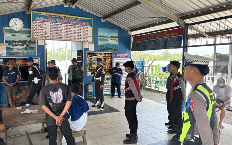 Tingkatkan Sinergitas TNI-Polri, Sat Lantas Polresta Bulungan Gelar Patroli Gabungan di Tanjung Selor