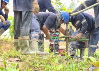 Sumur Bor TMMD ke-130 Kodim Tarakan Mulai Keluarkan Air
