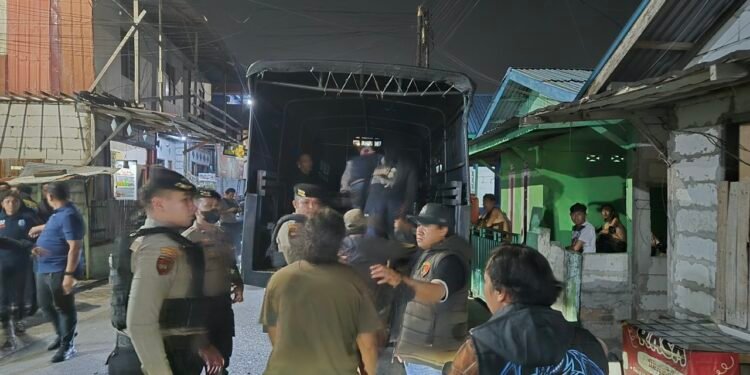 Gempur Kawasan Rawan Narkoba, Tim Gabungan Polda Kaltim Amankan 39 Orang di Gunung Bugis