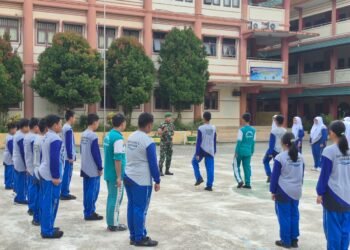 TMMD ke-130 Kodim Tarakan Tanamkan Wawasan Kebangsaan dan Disiplin kepada Pelajar