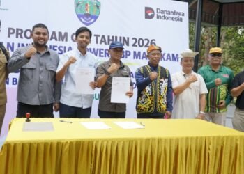 PLN Indonesia Power Dukung Kebersihan Kebun Raya Bundayati Bulungan