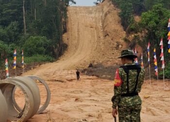 TMMD Ke – 130: Dandim 0907/Tarakan Tegaskan Pengerjaan Jalan Tanjung Batu – Pantai Amal Tembus 2.100 Meter